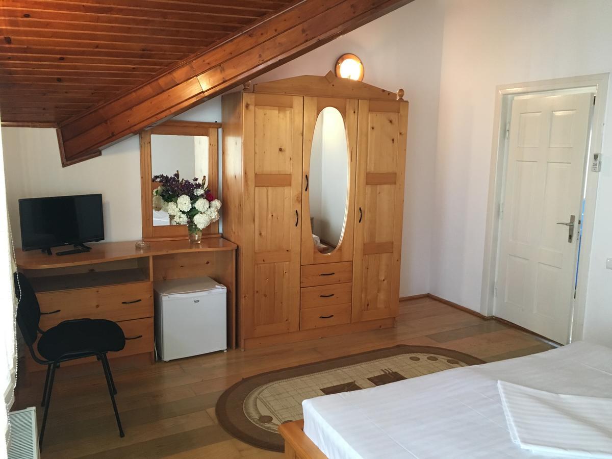 Vila Bendis Hotel Западен Ефорие Екстериор снимка